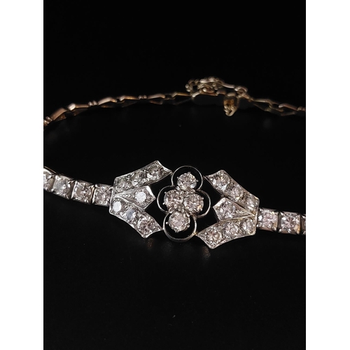 62 - Very attractive 18ct gold Art Deco diamond cocktail bracelet featuring 26 0.12 diamonds. 3.12 carat ... 