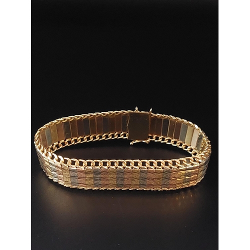 80 - Vintage 18ct gold 3 colour gold bracelet. Safety latch to side off. Total weight 34.3 grams