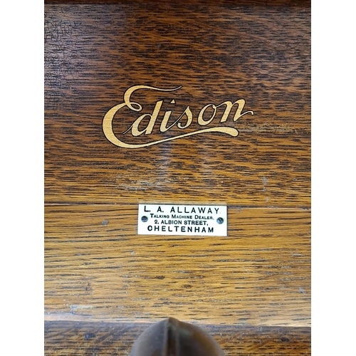 107 - Thomas Edison Amberola BV1 table phonograph in oak case. Winds up and runs but belt will need replac... 