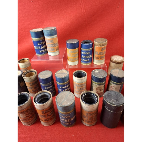 127 - Collection of 30 Amberol Phonograph cylinder records. Cylinders in good condition for age