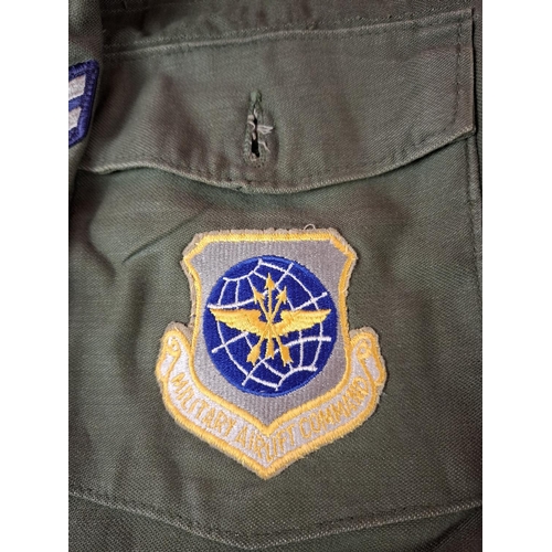 149 - American military shirt. Badge is for the Military Airlift Command