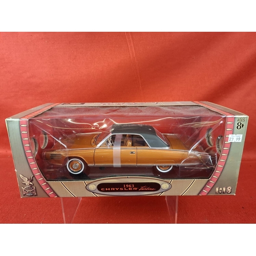 308 - Road Signature 1:18 1963 Chrysler Turbine