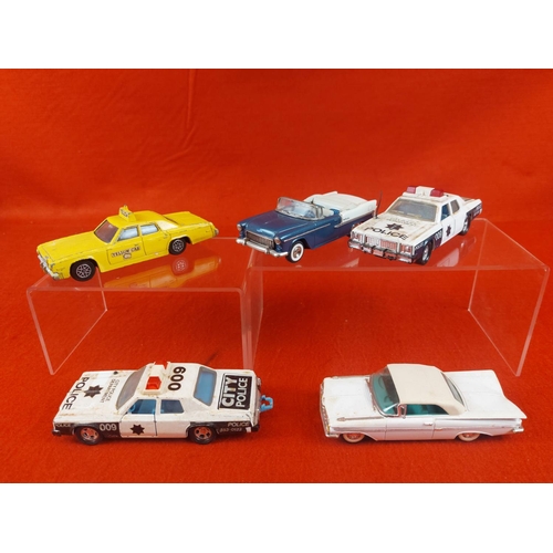 325 - Collection 5 model cars 1 Dinky, 2 Matchbox, 1 Collectors Classics, 1 Vitesse. 1:43