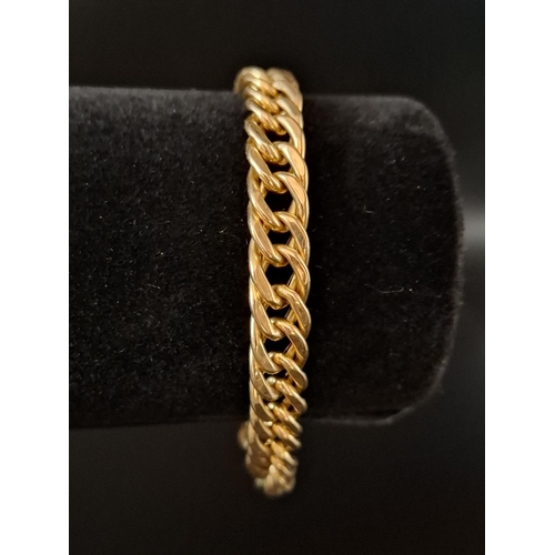 8 - 9ct gold bracelet 10.8 grams