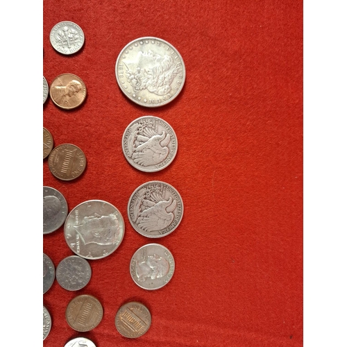 110 - Collection of various American coins including 1879 silver dollar 2x silver half dollars & 1 silver ... 