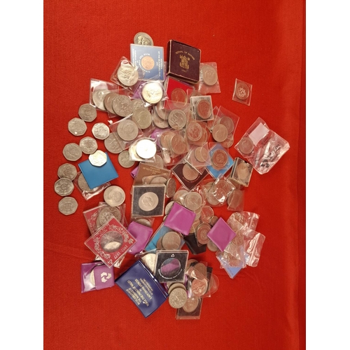 112 - Large collection  of Crowns and 50pence coins