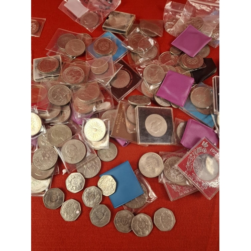 112 - Large collection  of Crowns and 50pence coins