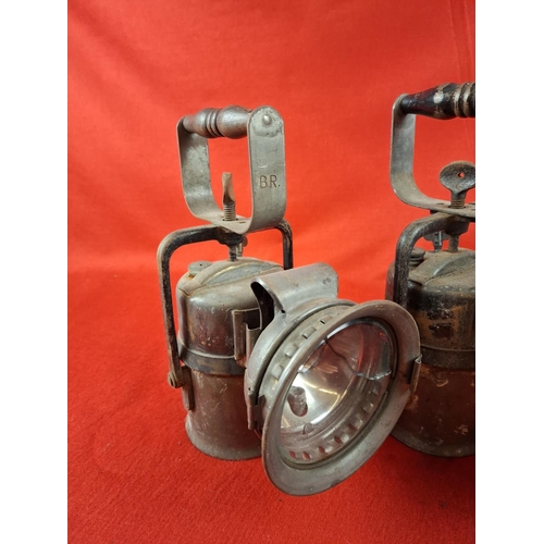 180 - 3 x vintage British rail lamps including battery operated signal torch