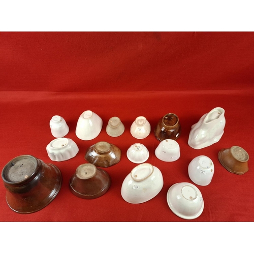 308 - Collection of vintage pottery and china jelly moulds.