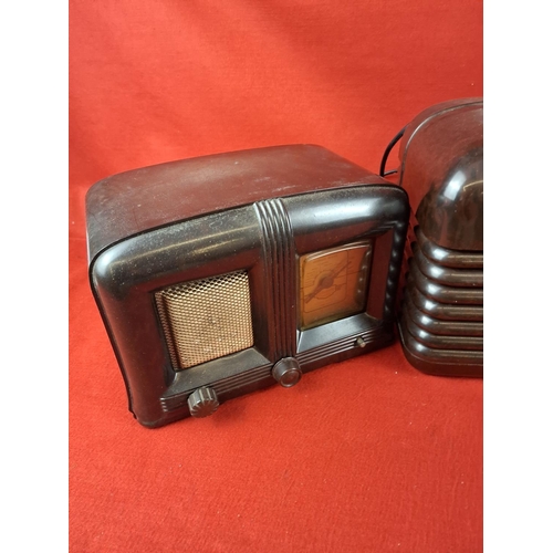 334 - 2 vintage bakelite radios and bakelite speaker