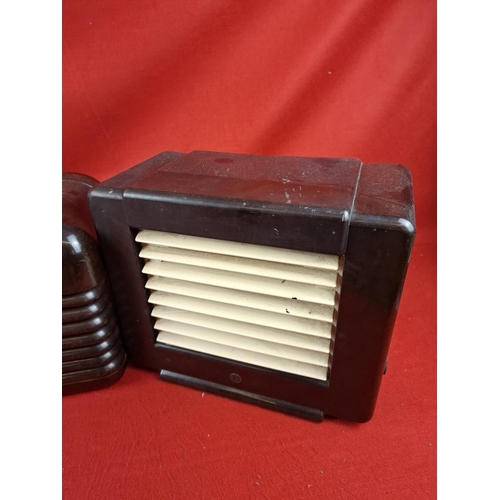 334 - 2 vintage bakelite radios and bakelite speaker