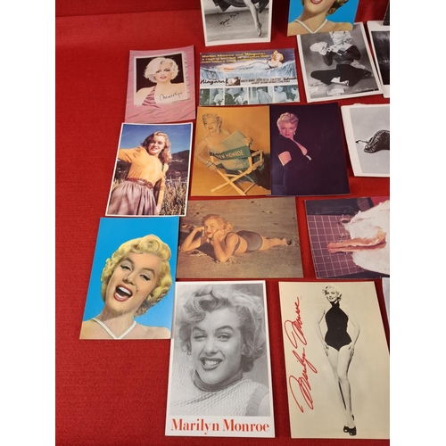 362 - Collection of Marylin Munroe postcards