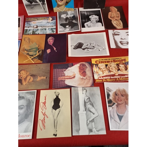 362 - Collection of Marylin Munroe postcards