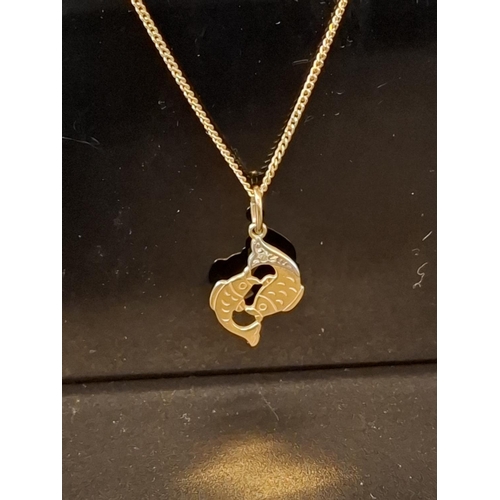 39 - 9ct gold necklace with Pisces pendant 2 grams