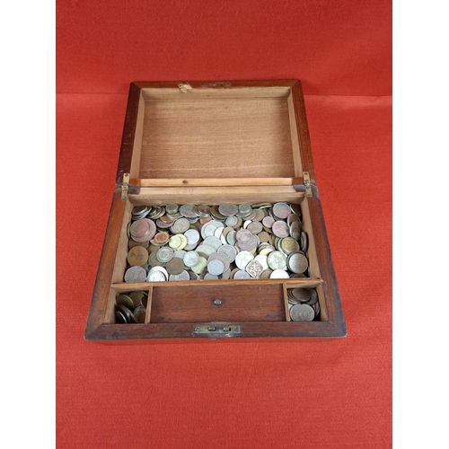 194 - Box of mixed coins