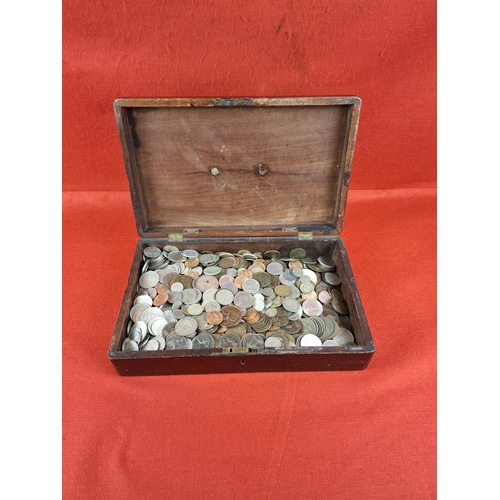 196 - Box of mixed coins