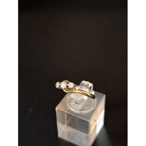 25 - 9ct gold ring 1.7 grams size N