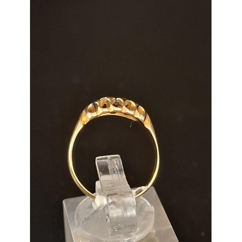 36 - 18ct gold Diamond and Sapphire ring 2.2 grams size M