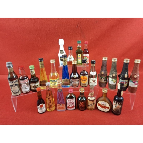 25 x Collectible Vintage mixed Liquer miniature bottles