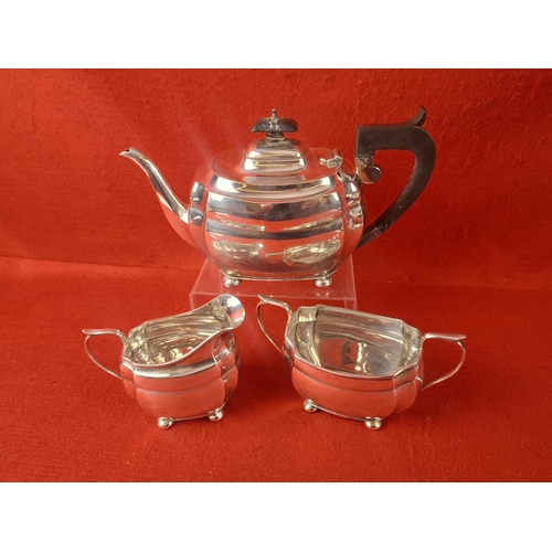 105 - Silver hallmarked tea set Chester 1932 798 grams
