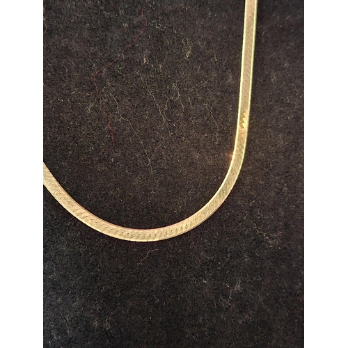 62 - 14ct flat gold necklace length 52cm 11.2