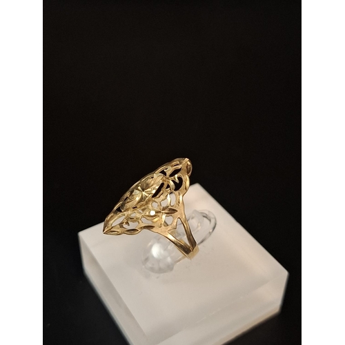 69 - 14ct gold ring size Q 2.2 grams