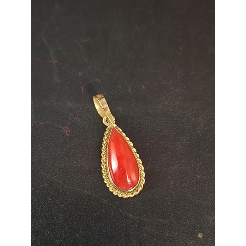 80 - 18ct gold pendant 1.5 grams