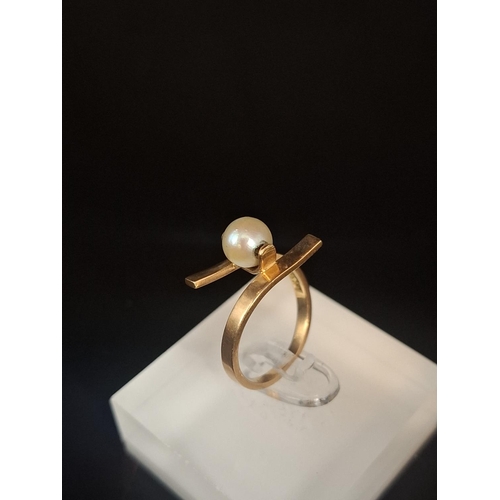 81 - 18ct gold Egyptian ring size M 3.8 grams