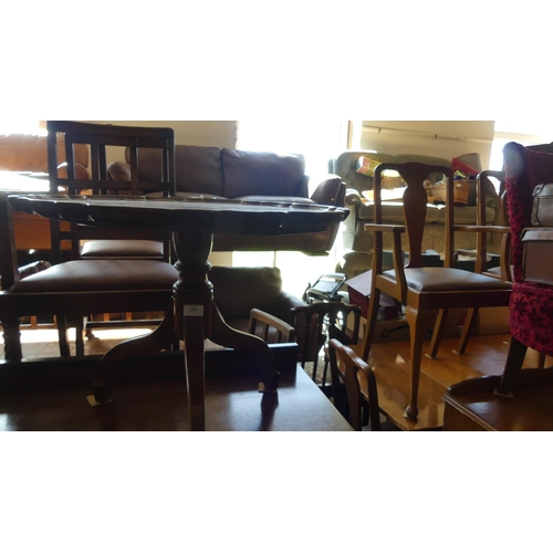 336 - Mahogany Pie Crust Table on Tripod Base