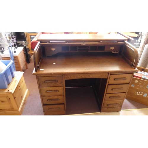 379 - Early 20th Century Oak Roll-Top Desk