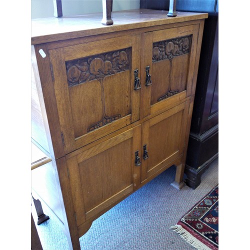 1124 - Oak Arts & Crafts 3 Piece Bedroom Suite in the style of Shapland & Petter, Doors on both the Wardrob... 