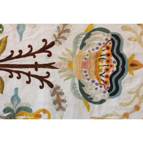 1141 - Large Hand Embroidered Crewel Arts & Crafts Wall Hanging / Table Cover, the Pattern Similar to The J... 