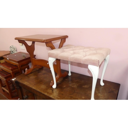 1232 - Occasional Table & Dressing Stool
