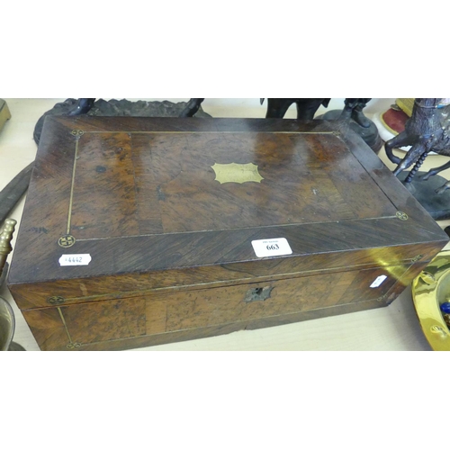 663 - 19th Century Figured Walnut Portable Writing Slope, measuring approx 46 x 26 x 15cm.