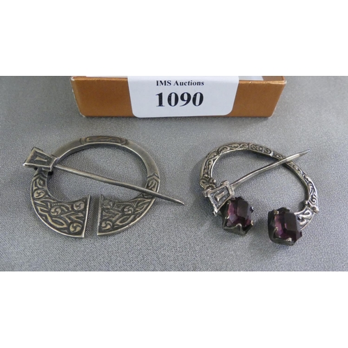 Lot 1090      