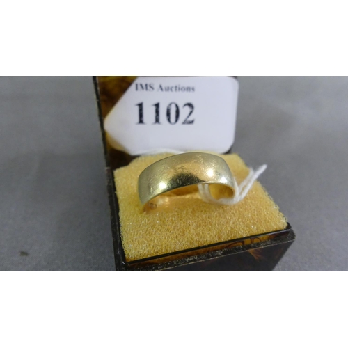 Lot 1102      