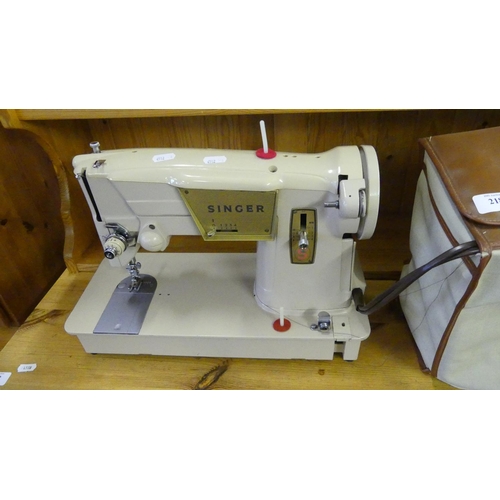 218 - Singer Sewing Machine