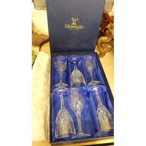 582 - Boxed Set of 6 Gleneagles Crystal Stemmed Wine Glasses.