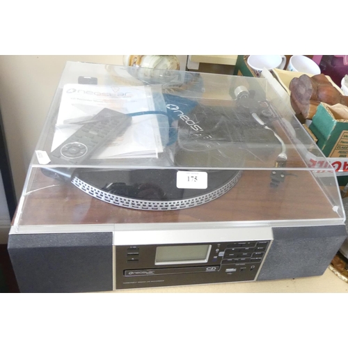 175 - Neostar Record Player