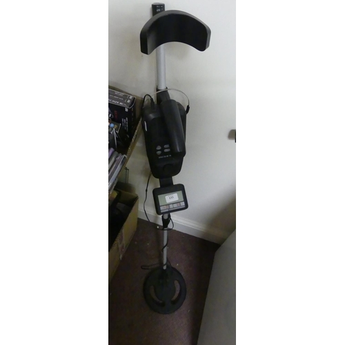 133 - Gold Century GC-1010 Metal Detector