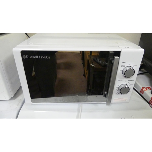 143 - Russel Hobbs Microwave