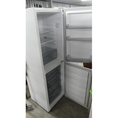 186 - Daewoo Fridge Freezer