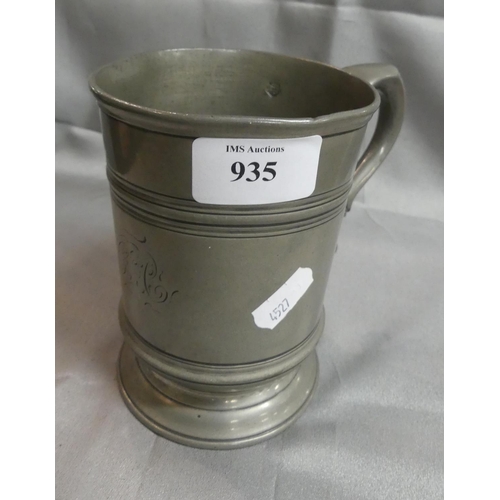 935 - Antique Pewter Pint Tankard, the underside reads 