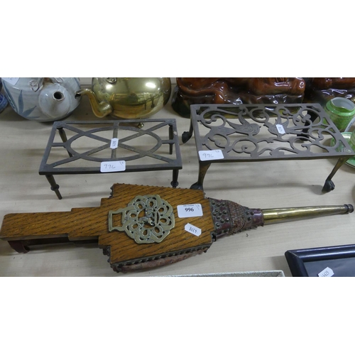 996 - Pair of Oak & Brass Bellows & Two Brass Trivets.