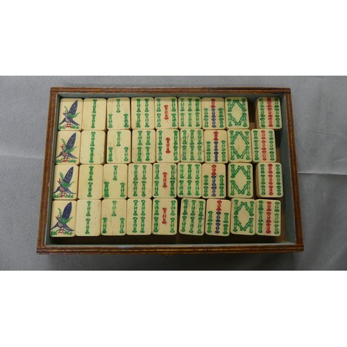 1272 - Mahjong Set in Wooden Case.