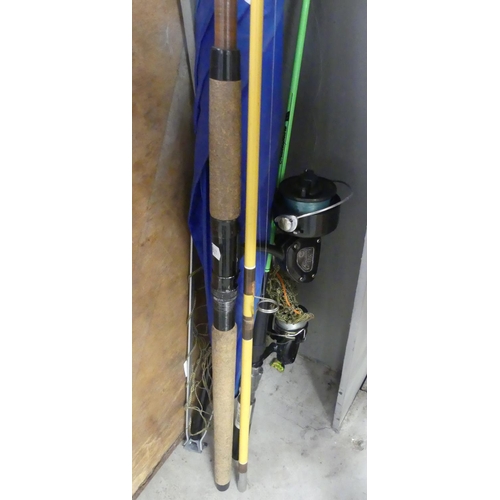 283 - Fishing Rod, 2 Reels, Landing Net & Umbrella