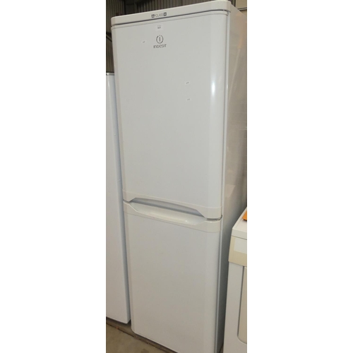 613 - Indesit Fridge Freezer