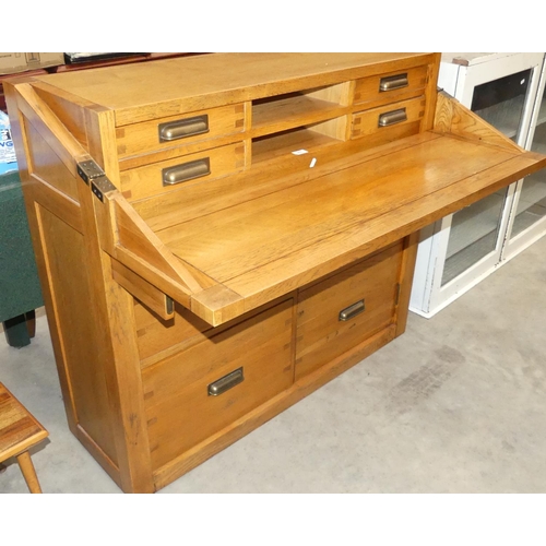 673 - Modern Oak Writing Desk