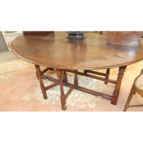 1759 - Large Oak Drop-Leaf Dining Table.