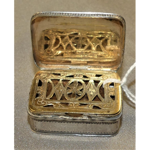 1531 - Antique Continental Silver Vinaigrette with Gilded Interior, weighing approx 0.69 oz troy.